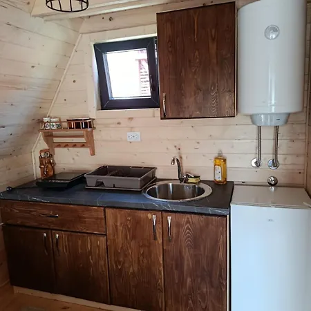 Prenociste Lelic Valjevo