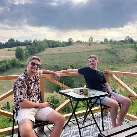 Prenociste Lelic Case de vacanță Valjevo