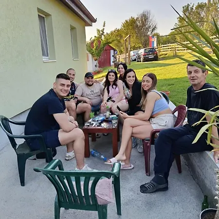 Prenociste Lelic * Valjevo