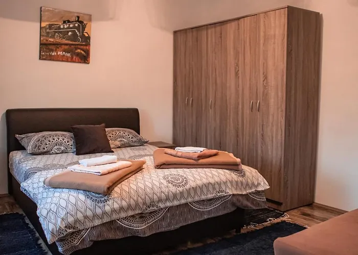 Prenociste Lelic Valjevo